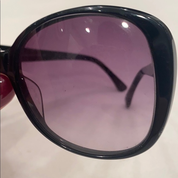 Michael Kors Edie Oversized Sunglasses - Picture 9 of 9